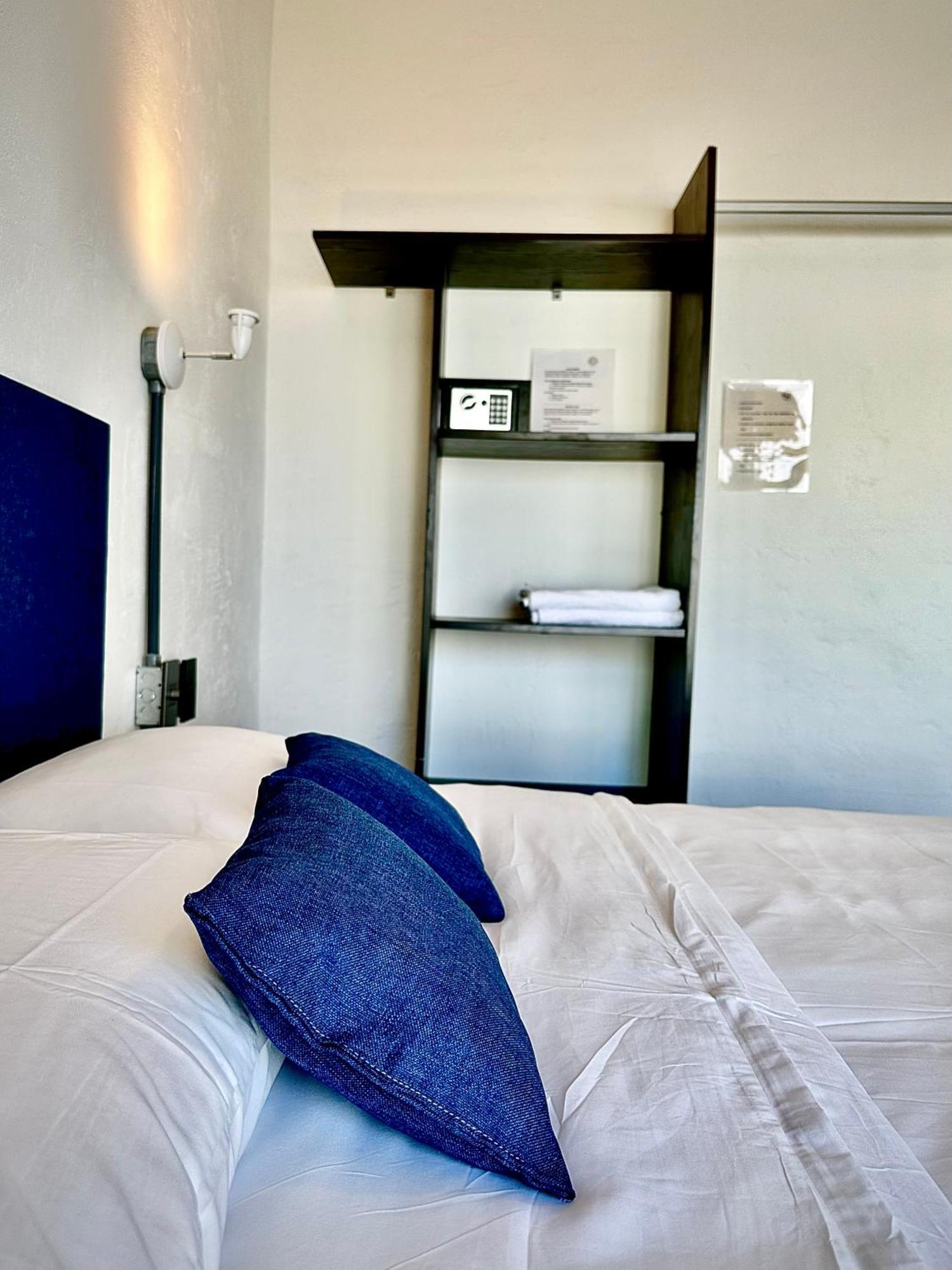 Casa Esterito Pensión La Paz